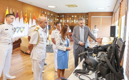 அதி நவீன அணுசக்தி கண்டறிதல் கருவியை இலங்கை கடற்படைக்கு வழங்கியது அமெரிக்கா