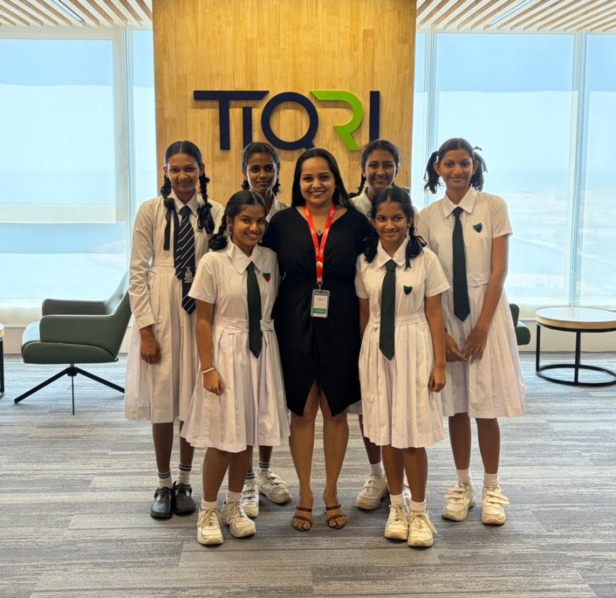 “Rise with AI” Workshop Empowers Schoolgirls in Sri Lanka to Explore Technology